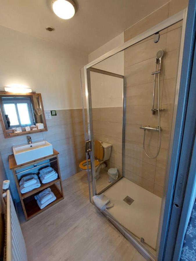 L'Accent - Groupe Logis Hotels Astaffort Extérieur photo